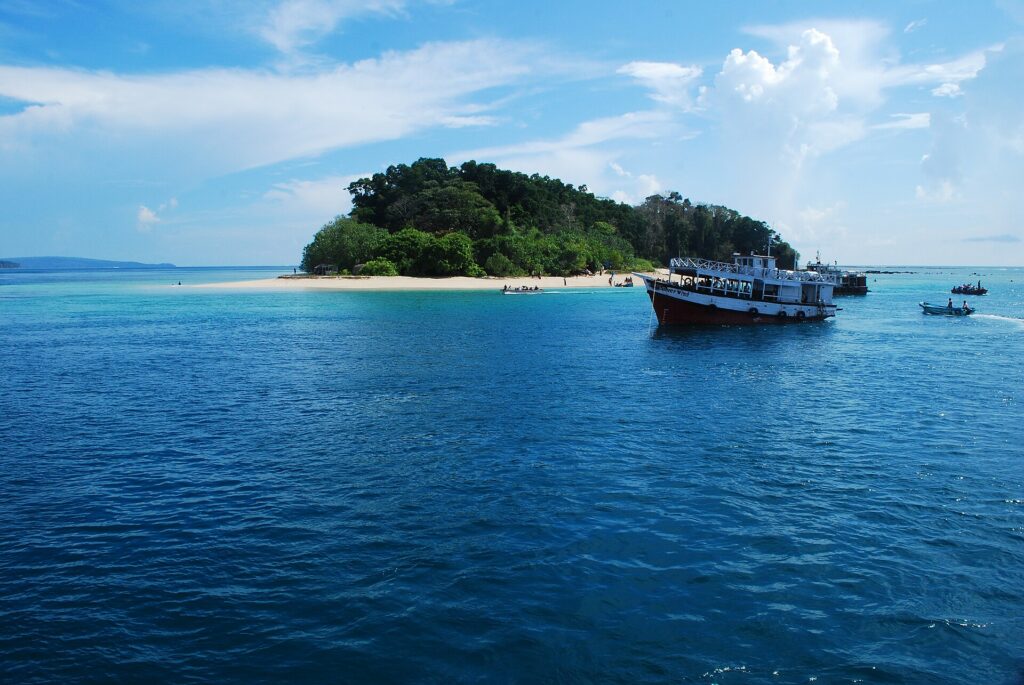 Mahatma Gandhi Marine National Park near Wandoor in South Andaman